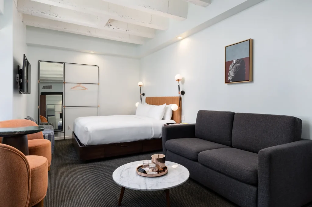 Guild Loft Suite (5) - The Guild Hotel