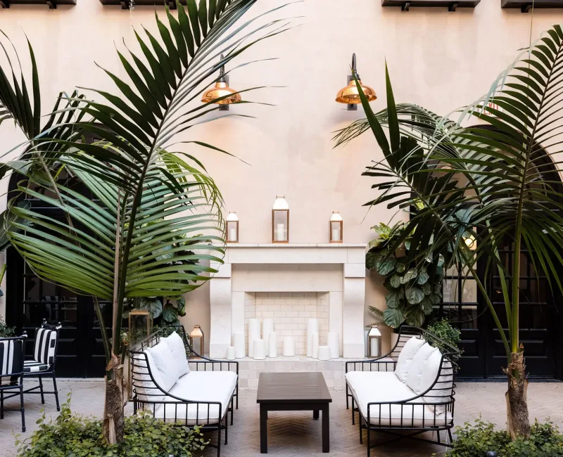 courtyard05